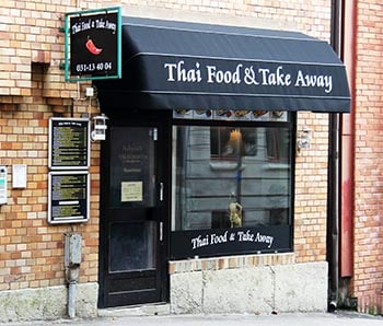 restaurangen på risåsgatan från utsidan, enkelt för thaimat och thai take away i göteborg